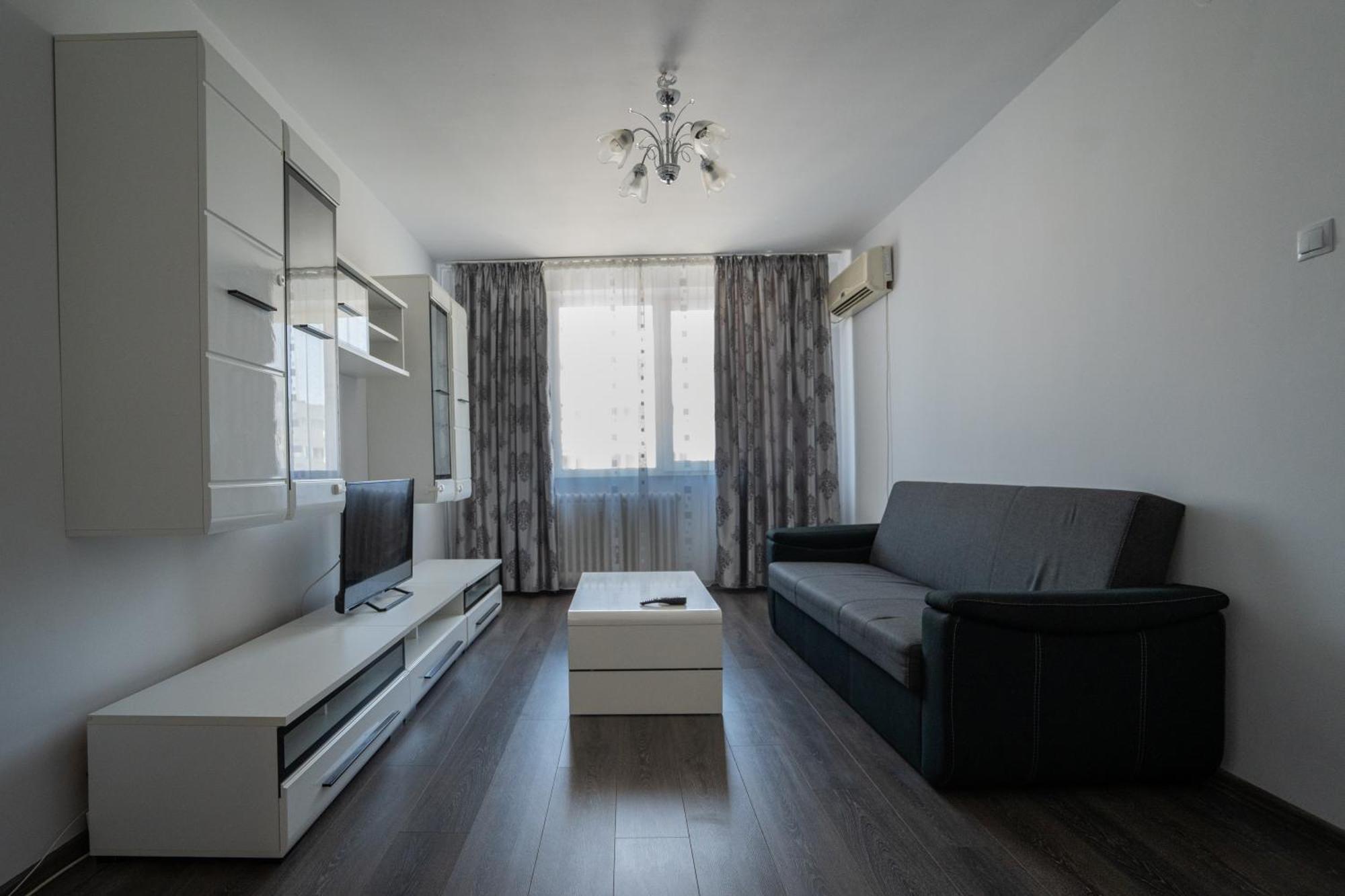 Apartament M & S บูคาเรสต์ ภายนอก รูปภาพ